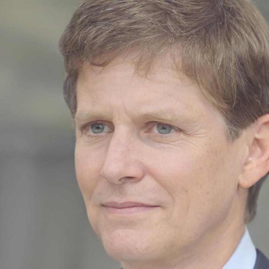 Michael Hoffmann - Experte für Kostenoptimierung